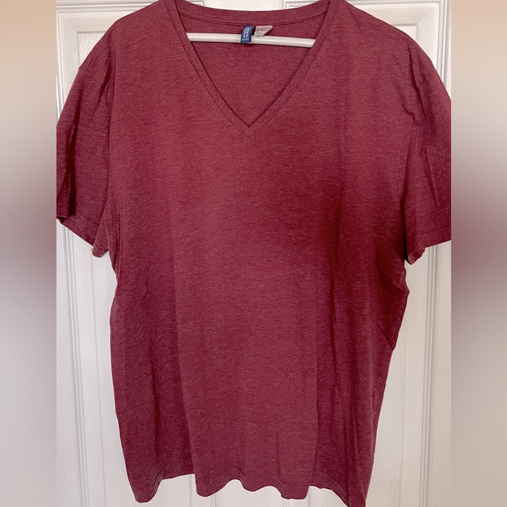 H&M Red V-Neck T-Shirt